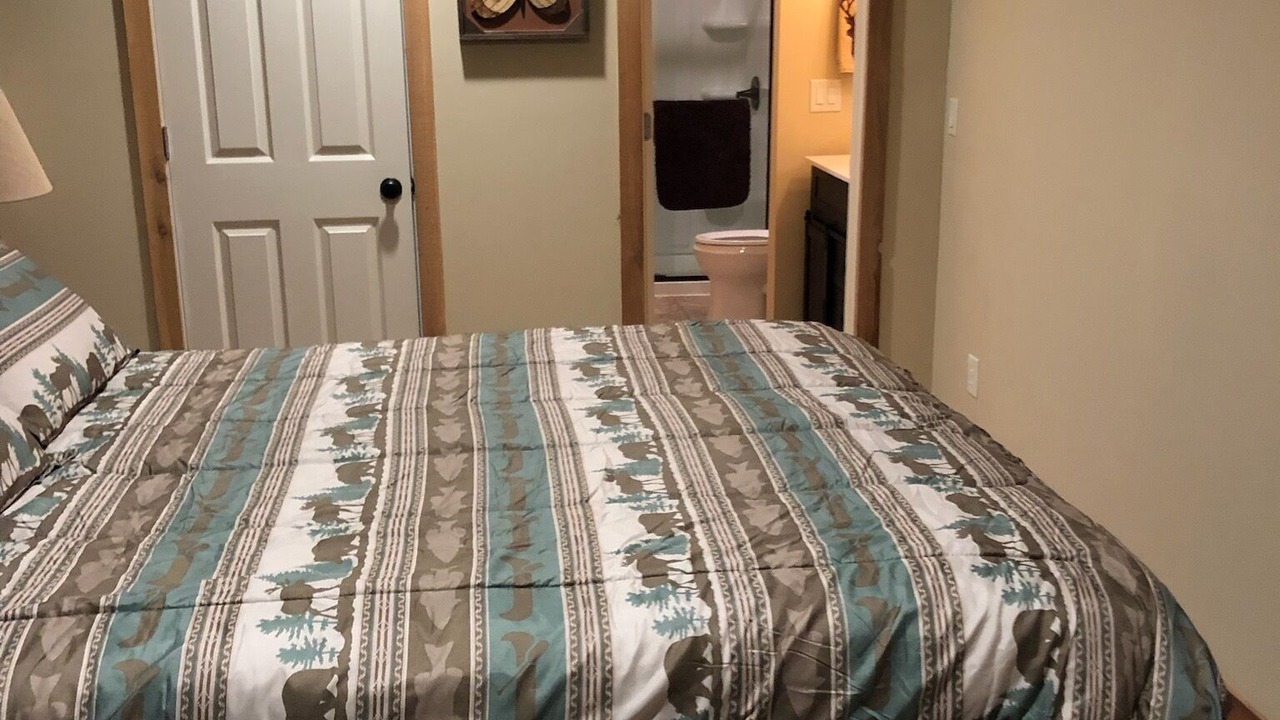 Photo of Bedroom in Elizabeth