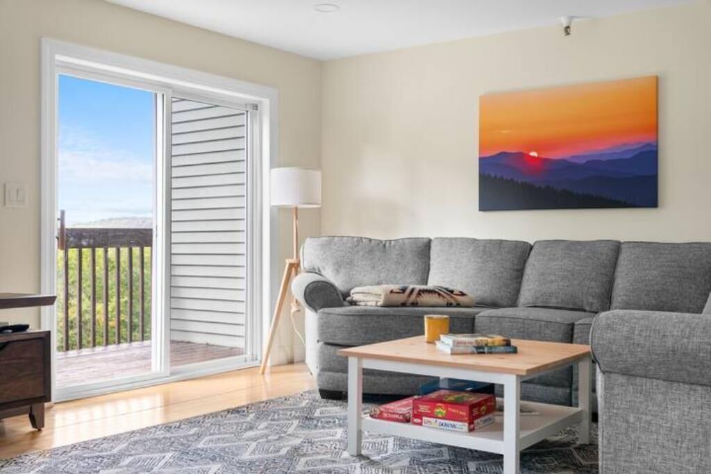 Photo of Livingroom in Bolton Valley
