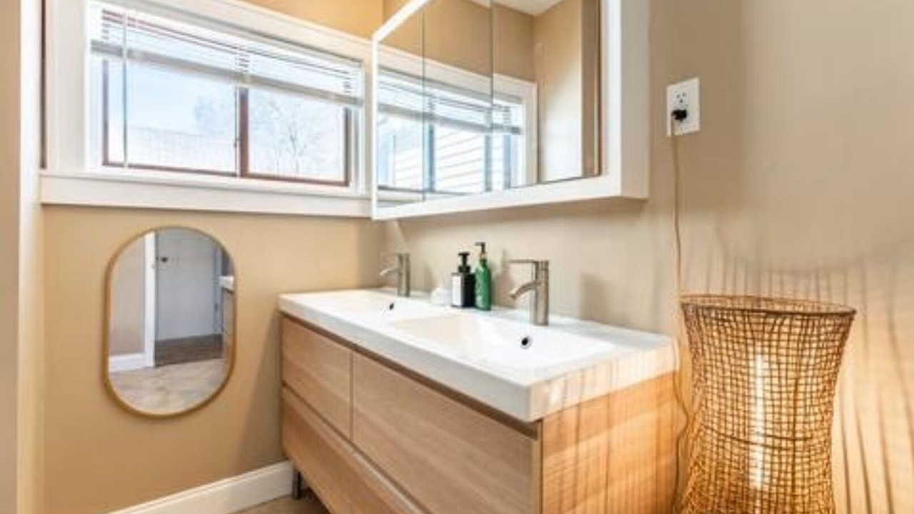 Photo of Bathroom in Merriam Park