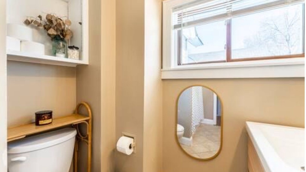 Photo of Bathroom in Merriam Park