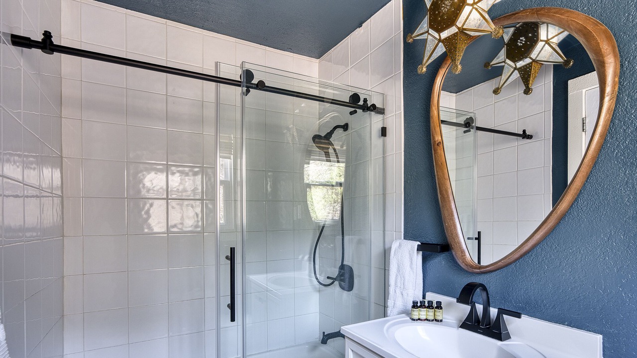 Photo of Bathroom in Tesuque