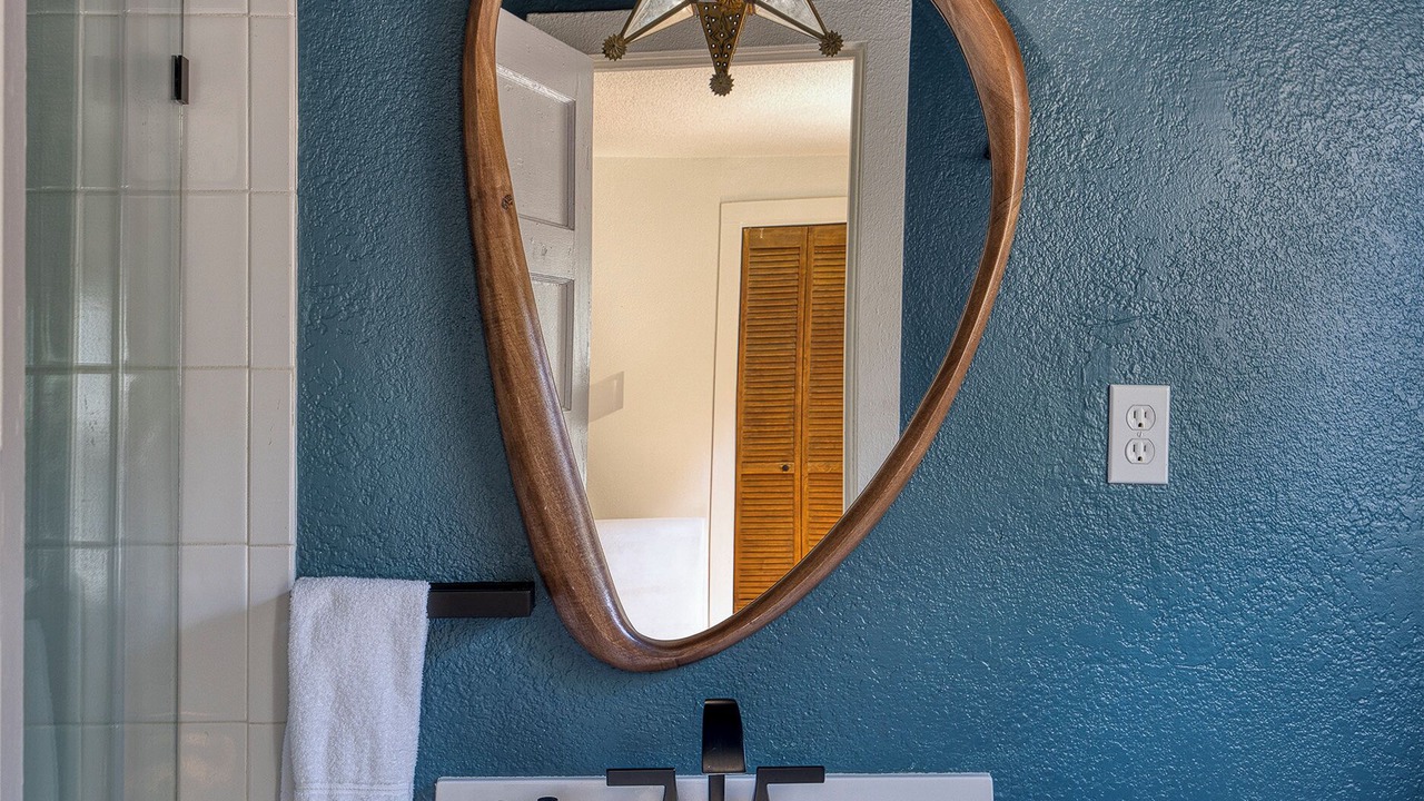 Photo of Bathroom in Tesuque