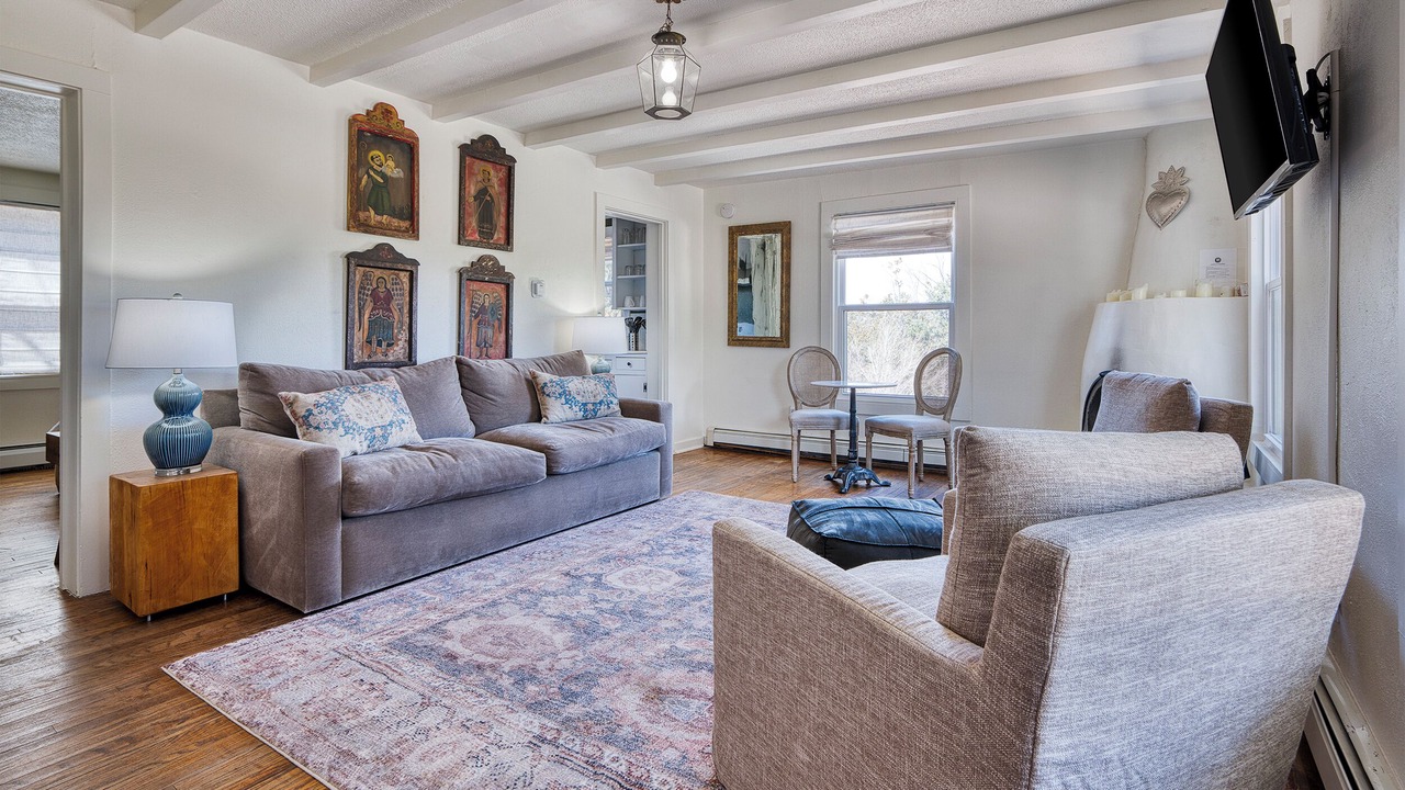 Photo of Livingroom in Tesuque