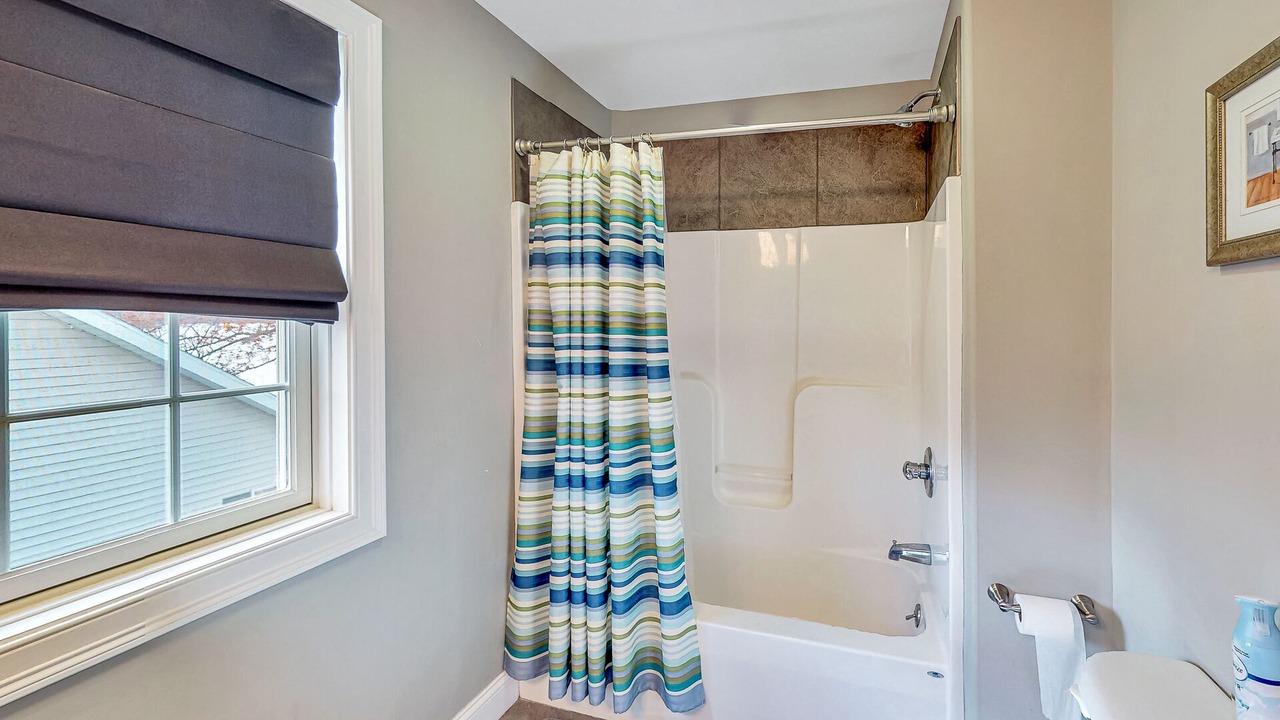 Photo of Bathroom in Melrose