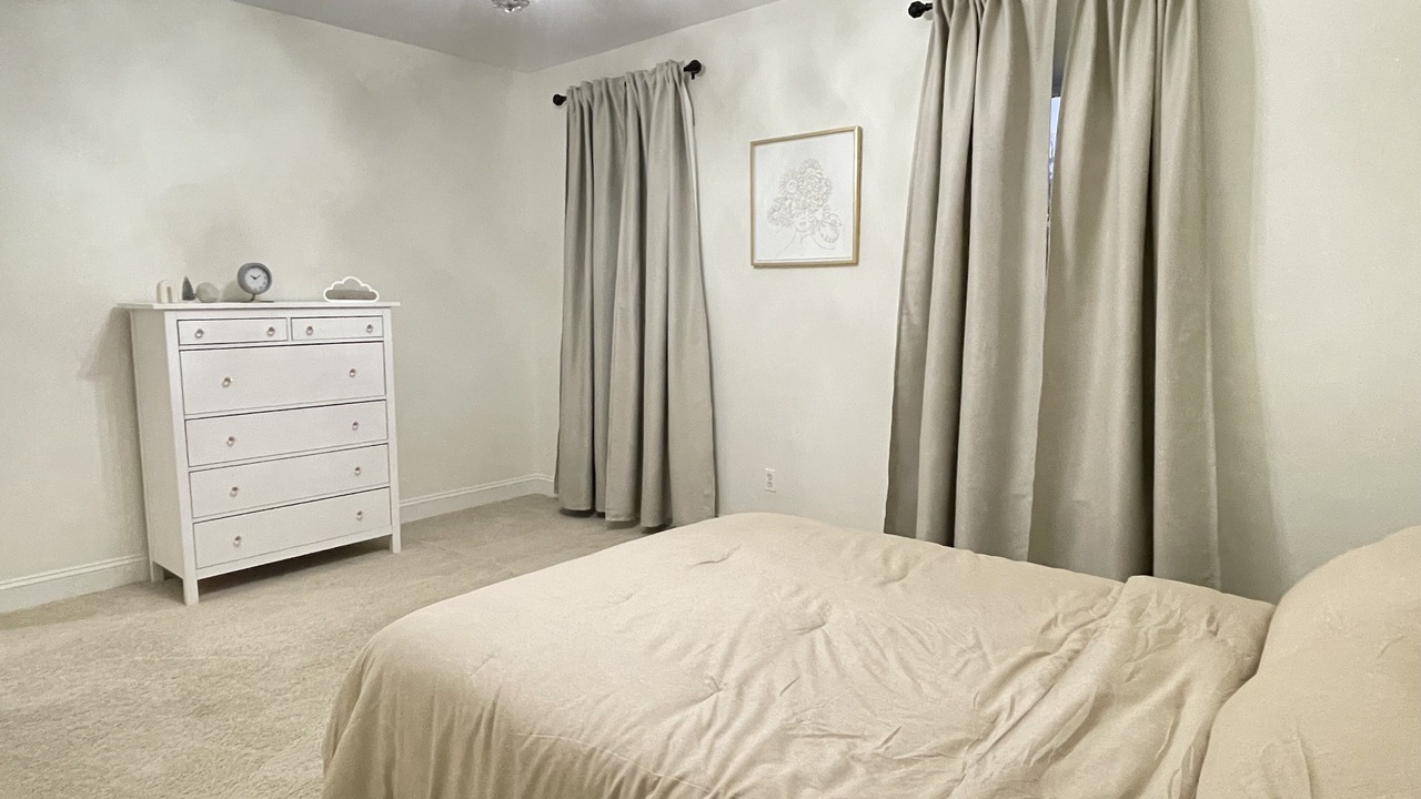 Photo of Bedroom in North Springfield