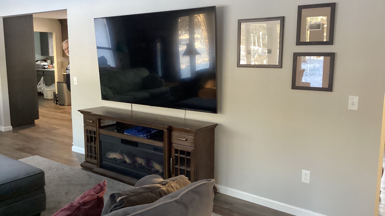 Photo of Livingroom in Herron