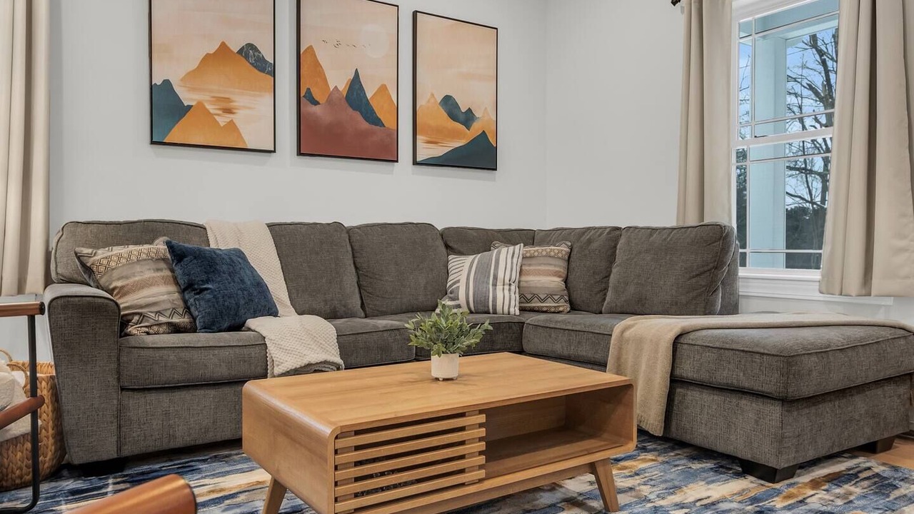 Photo of Livingroom in Athol
