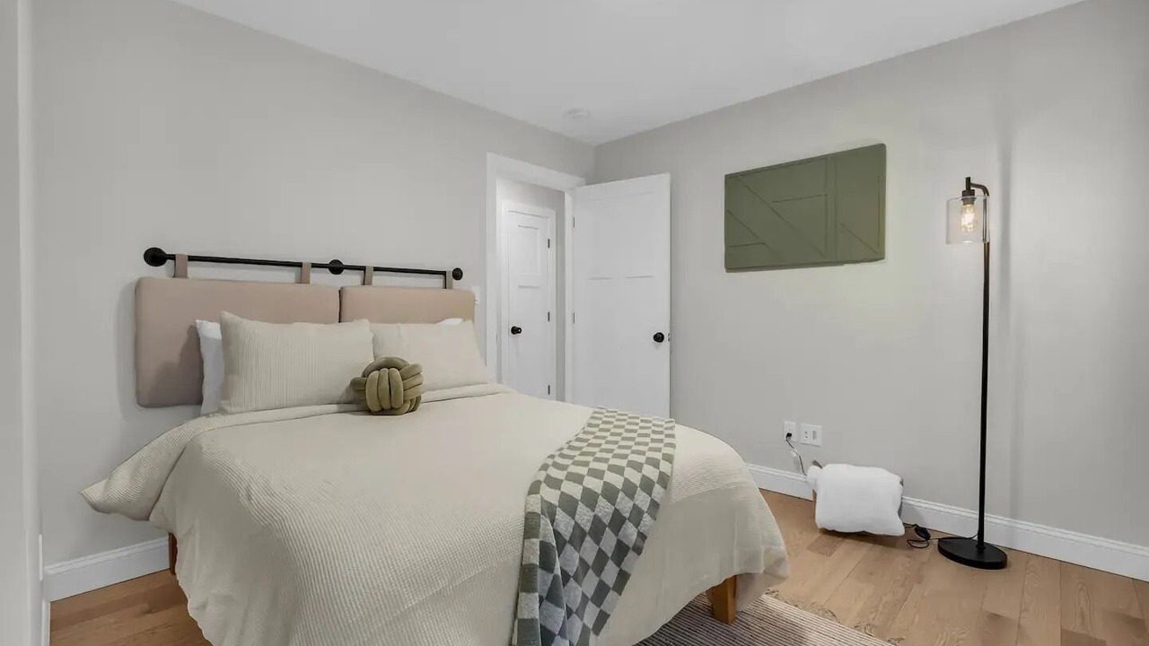 Photo of Bedroom in Athol