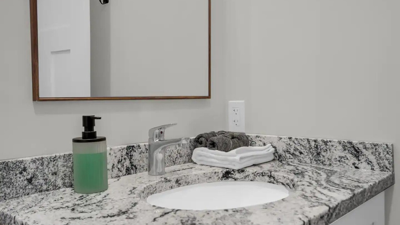 Photo of Bathroom in Athol