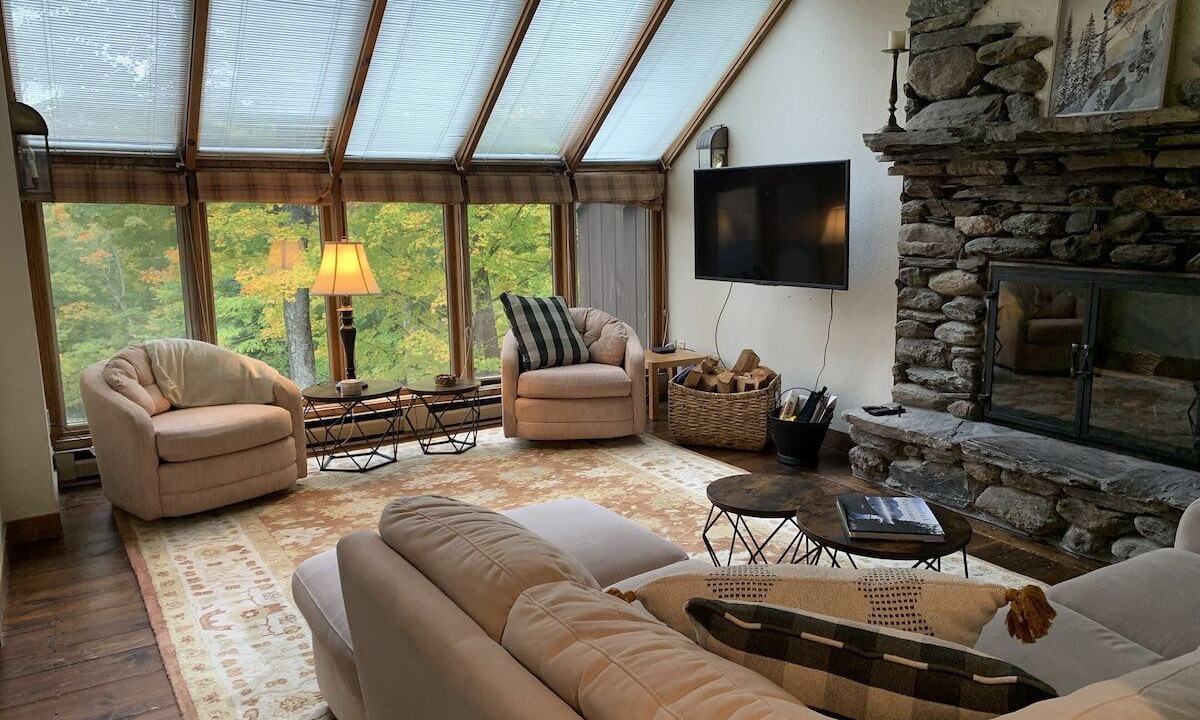 Photo of Livingroom in Plymouth