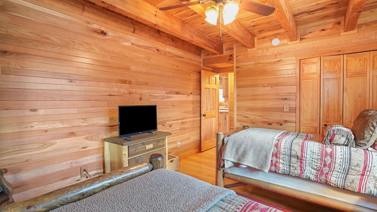 Photo of Bedroom in South Bloomingville
