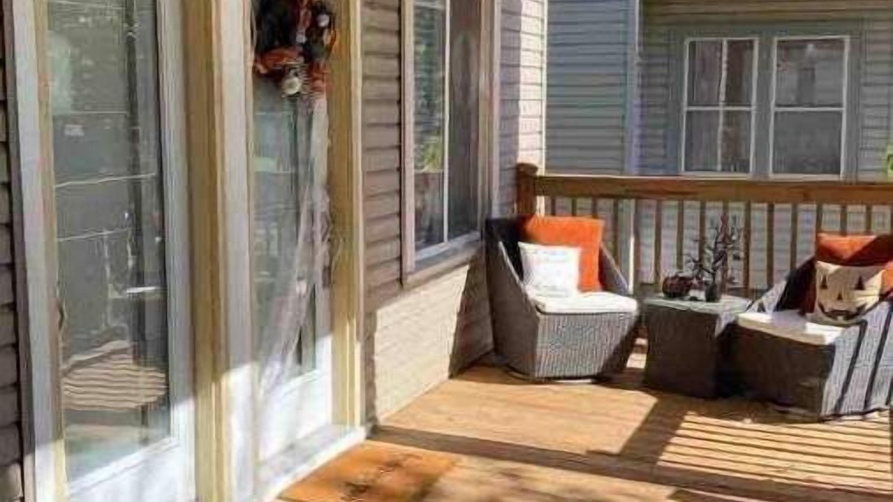 Photo of Patio Balcony in Midway