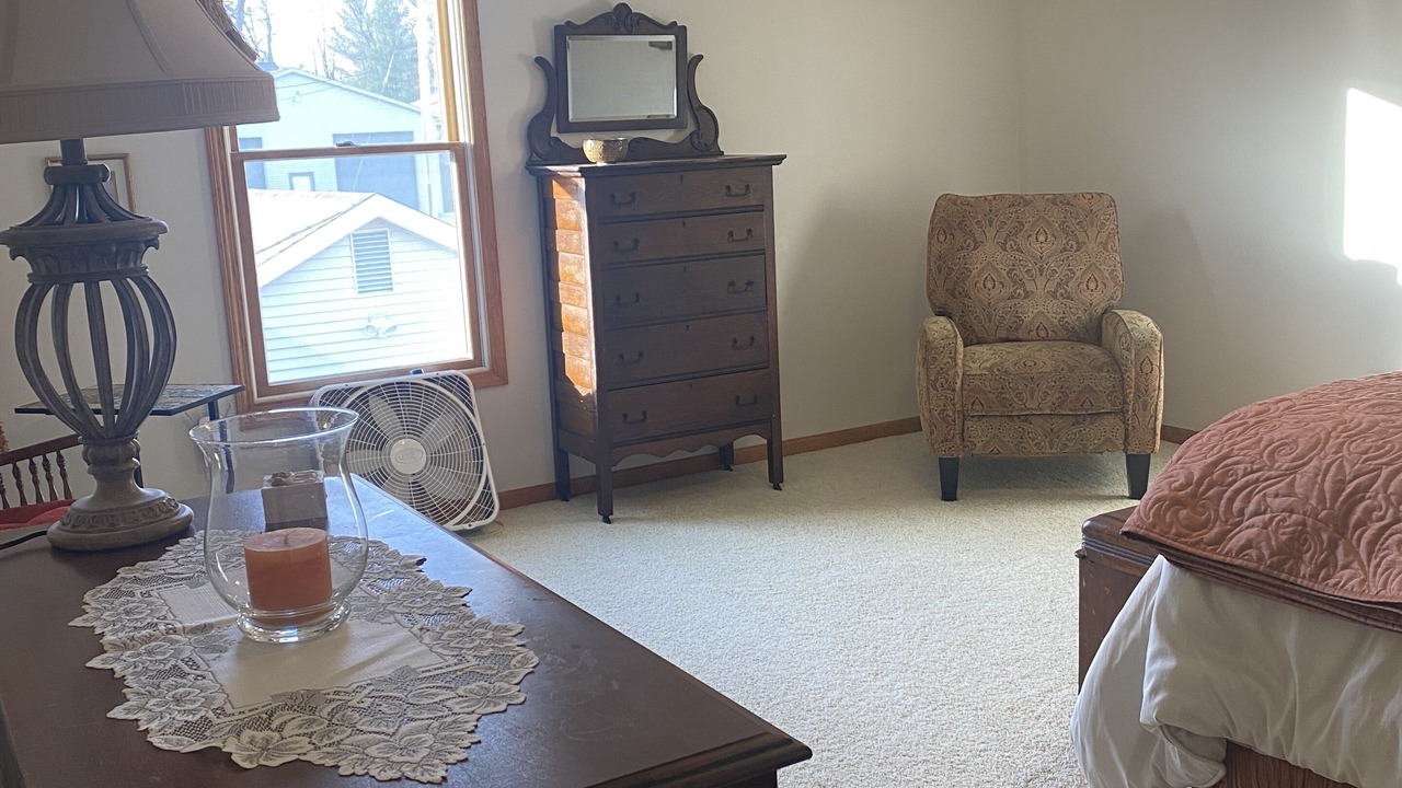 Photo of Bedroom in Lake