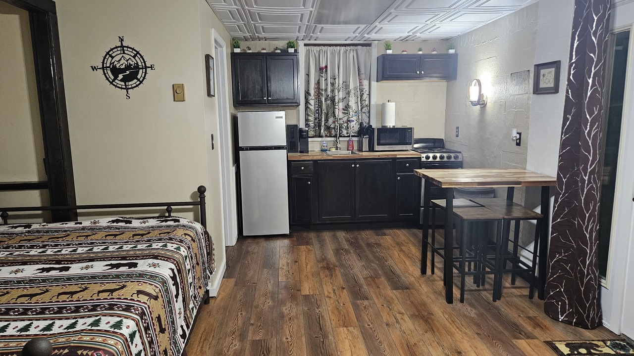 Photo of Bedroom in Snowshoe
