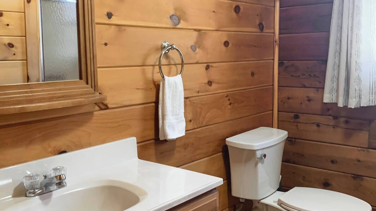 Photo of Bathroom in Roxbury