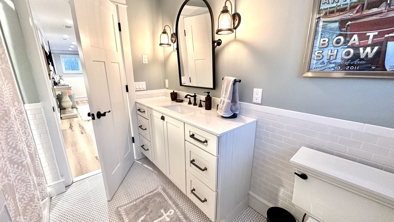 Photo of Bathroom in Mackinac Island