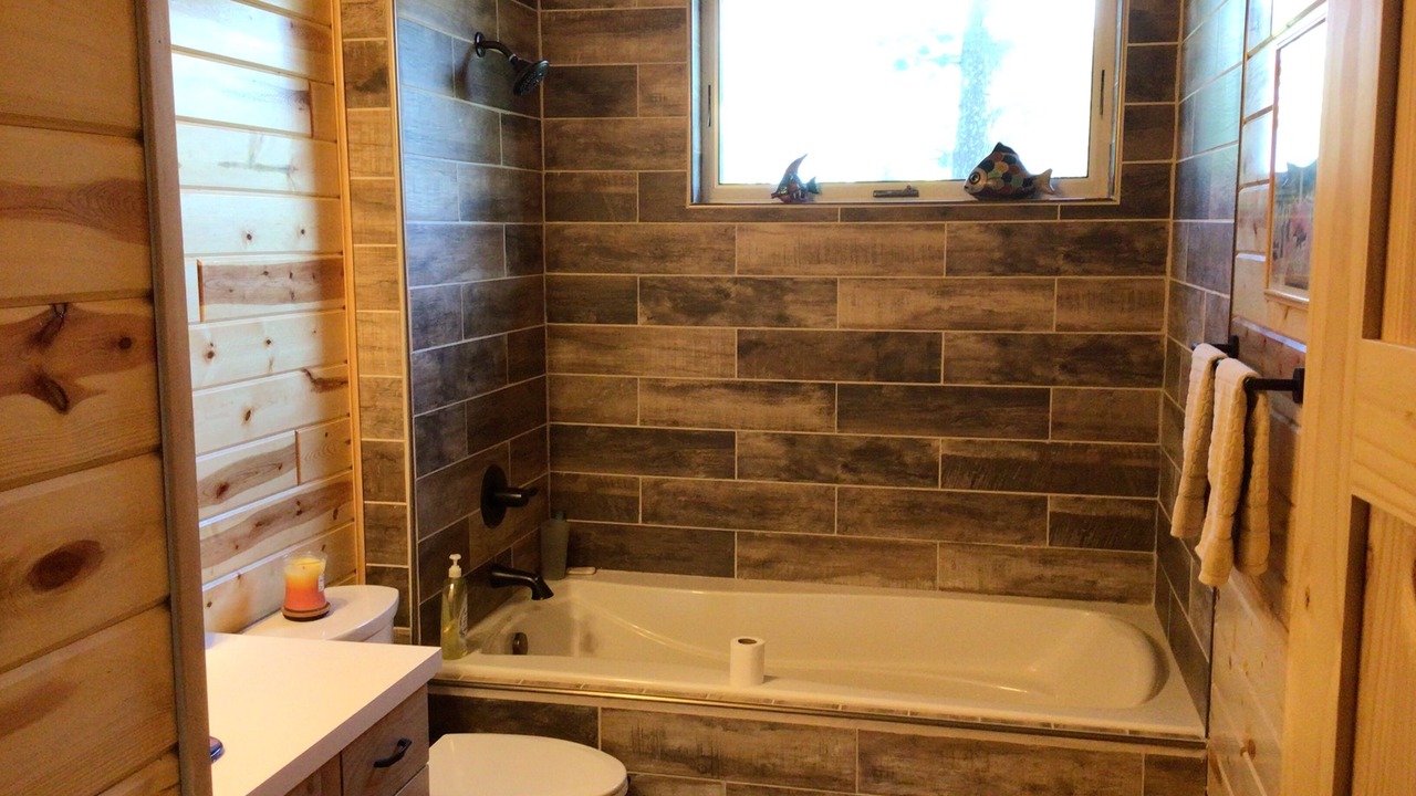 Photo of Bathroom in Markville