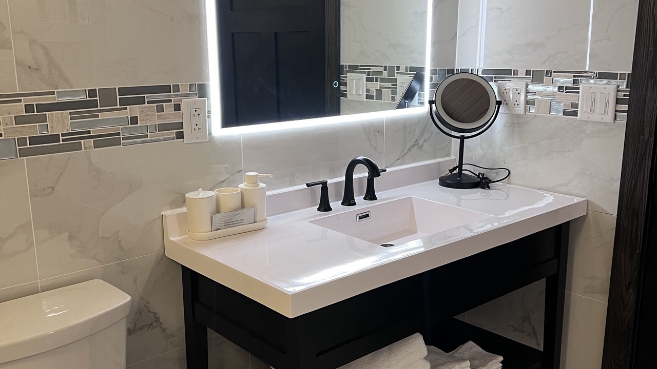 Photo of Bathroom in Winter
