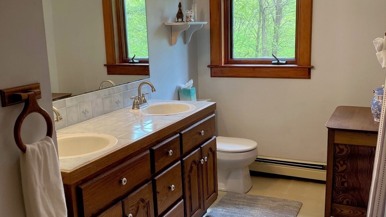 Photo of Bathroom in Gill