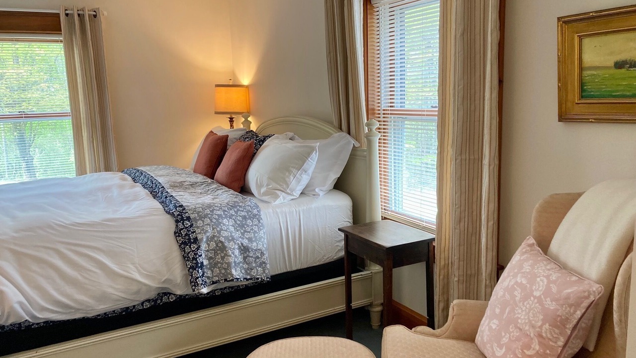 Photo of Bedroom in Gill