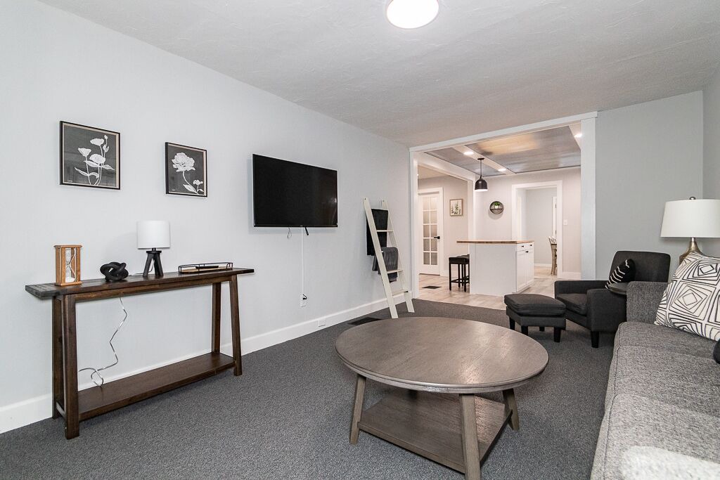 Photo of Livingroom in Willoughby