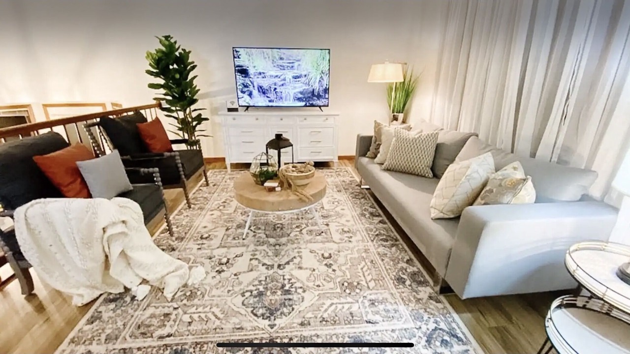 Photo of Livingroom in Rochester