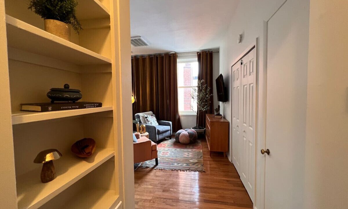 Photo of Livingroom in Ann Arbor
