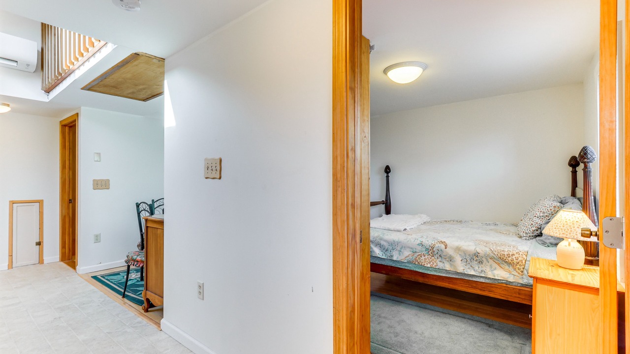 Photo of Bedroom in Old Lyme