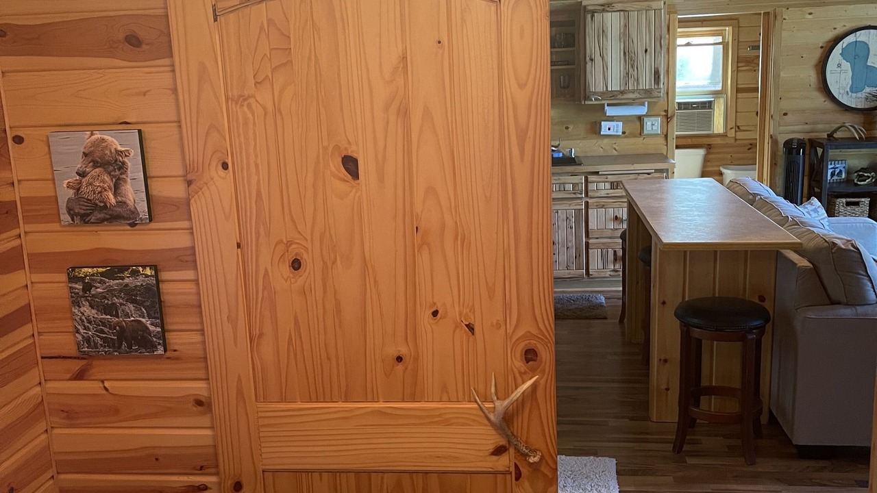 Photo of Bedroom in Arbor Vitae