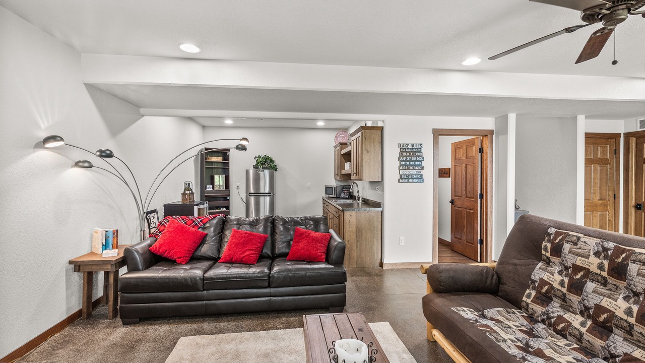 Photo of Livingroom in Gleason