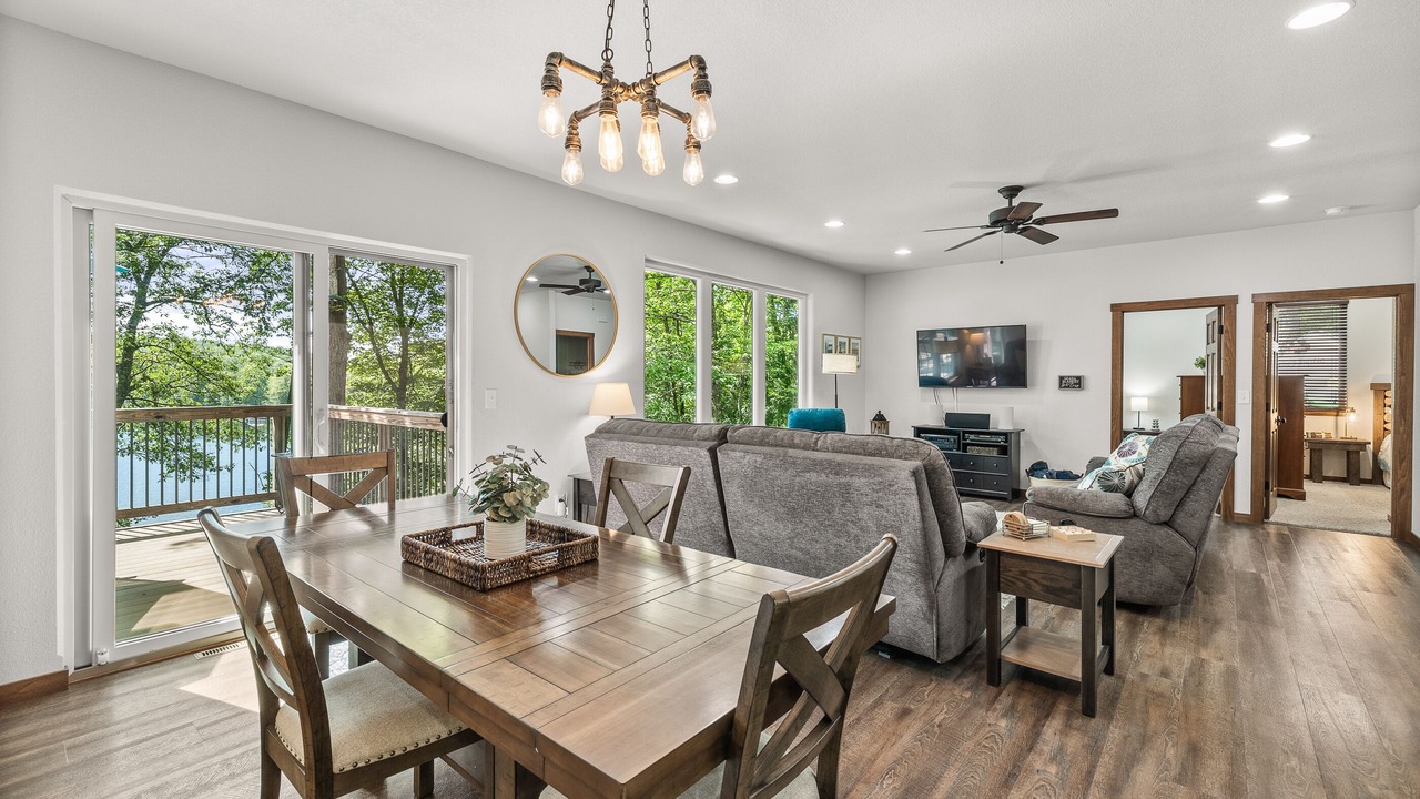 Photo of Livingroom in Gleason