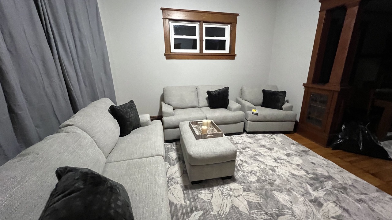 Photo of Livingroom in Payne - Phalen