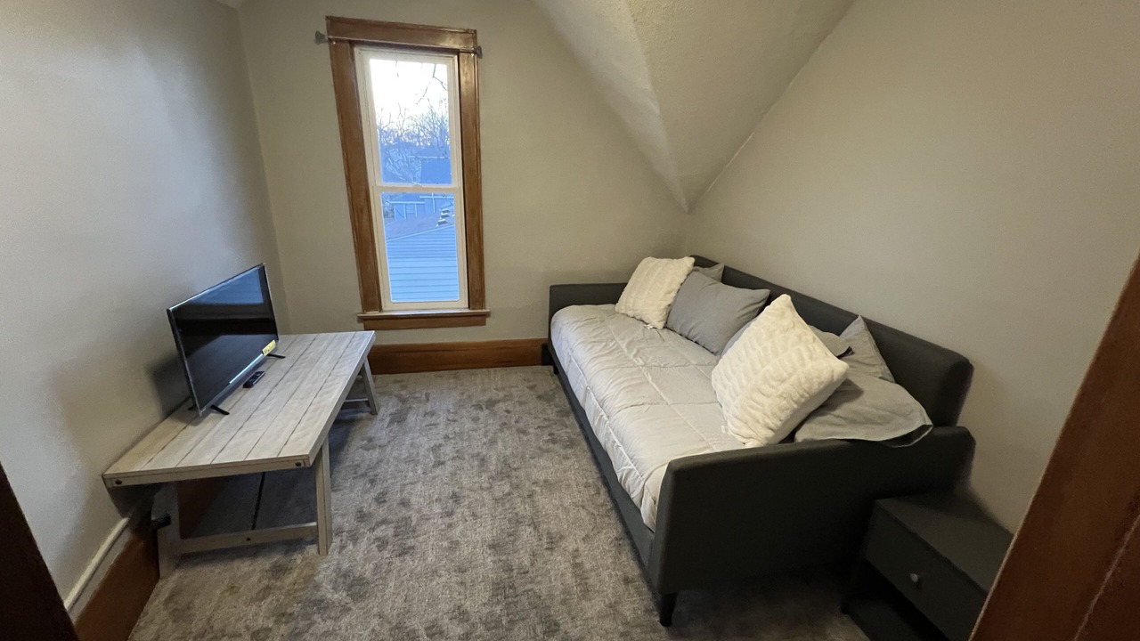 Photo of Livingroom in Payne - Phalen