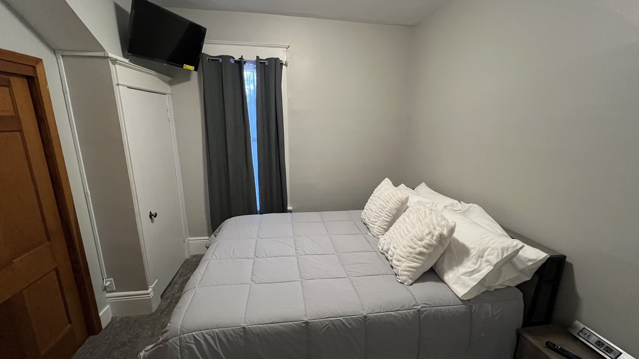 Photo of Bedroom in Payne - Phalen