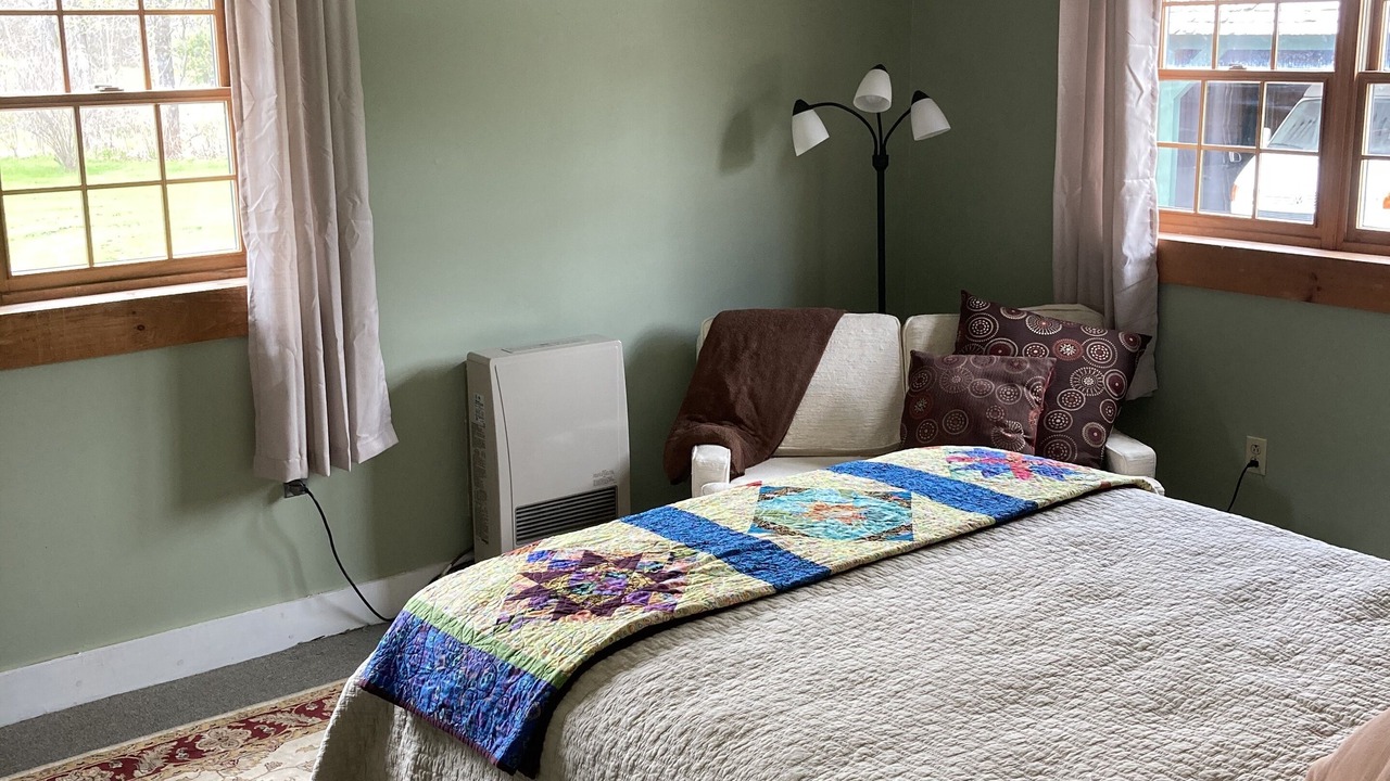 Photo of Bedroom in Montgomery Center