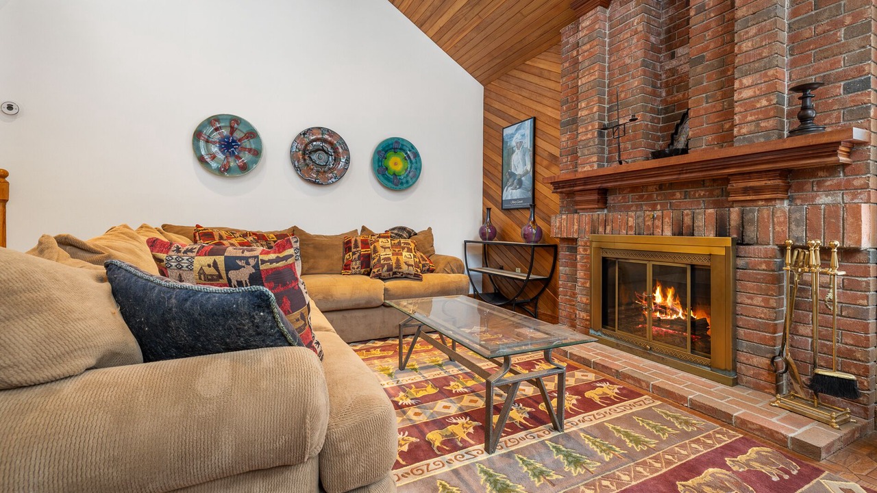 Photo of Livingroom in South Londonderry