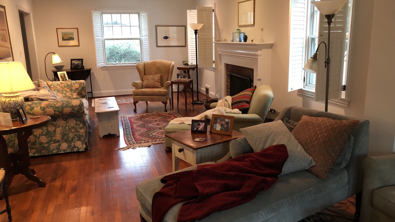 Photo of Livingroom in Chevy Chase