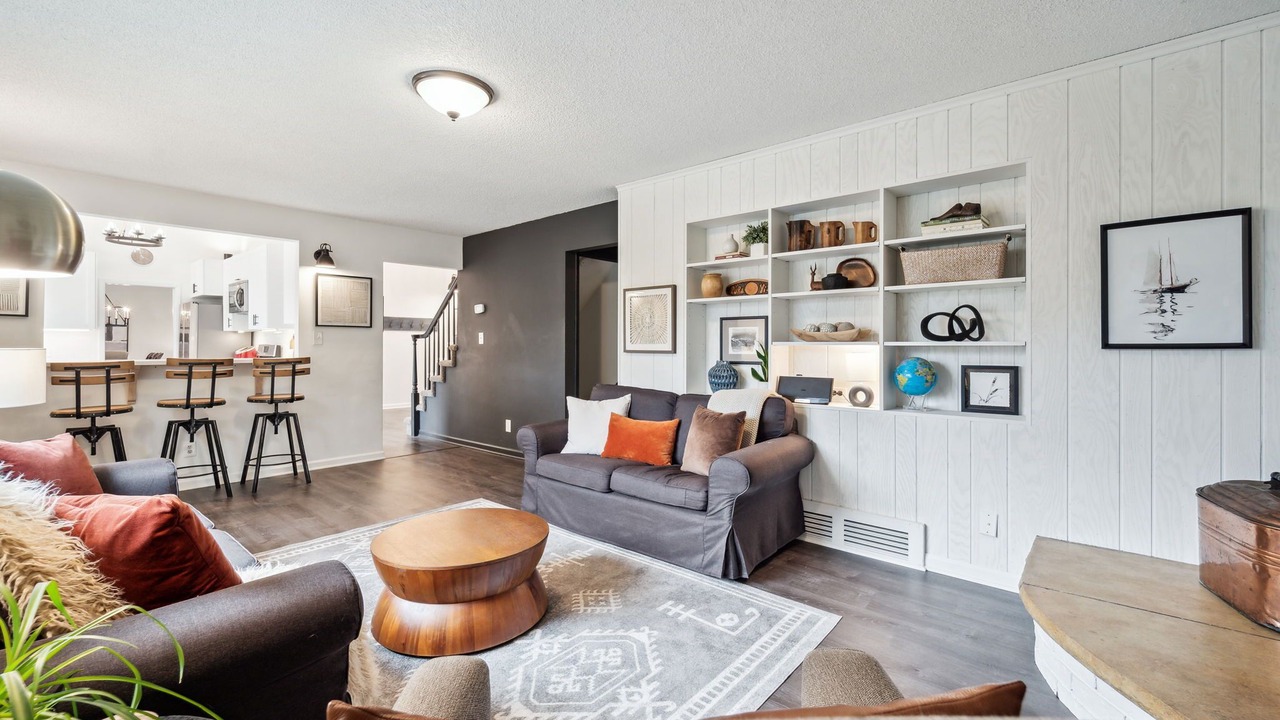 Photo of Livingroom in Tonka Bay