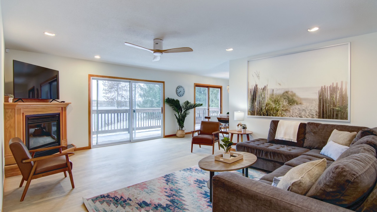 Photo of Livingroom in Chippewa Falls