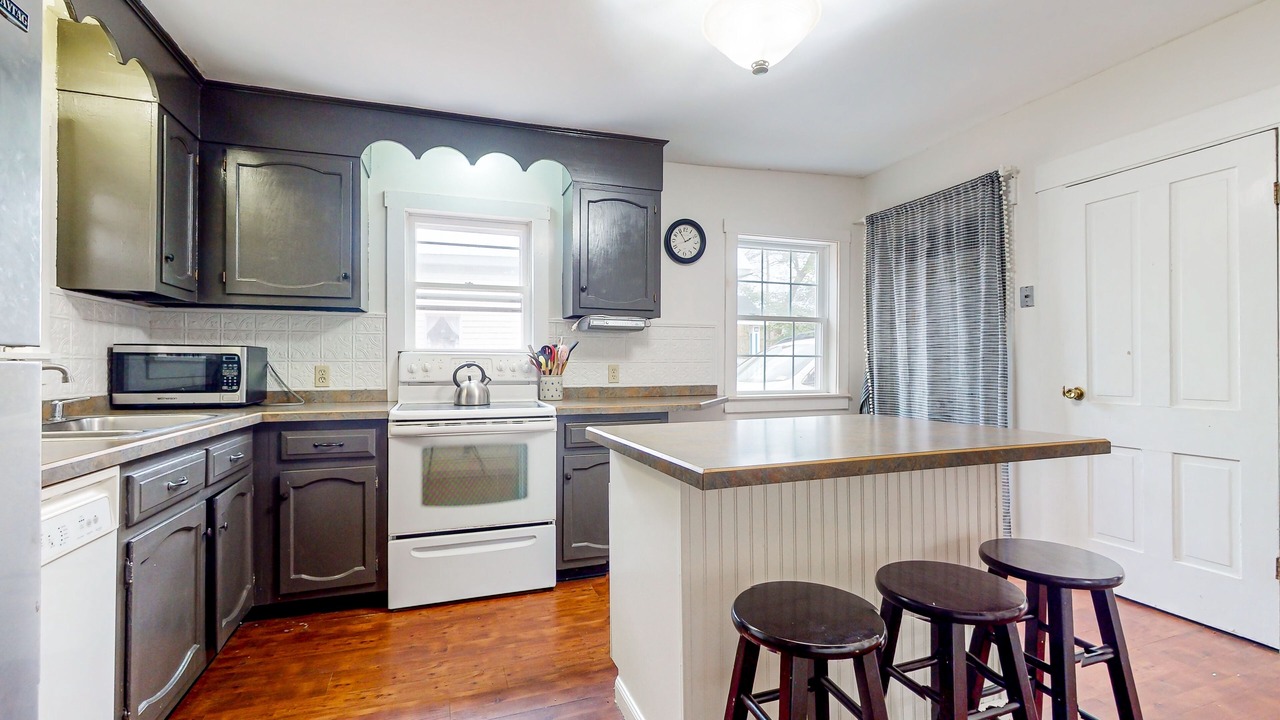 Photo of Kitchen in West Hartford