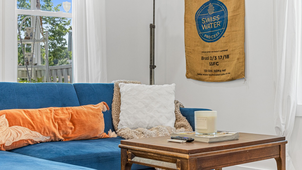 Photo of Livingroom in North End