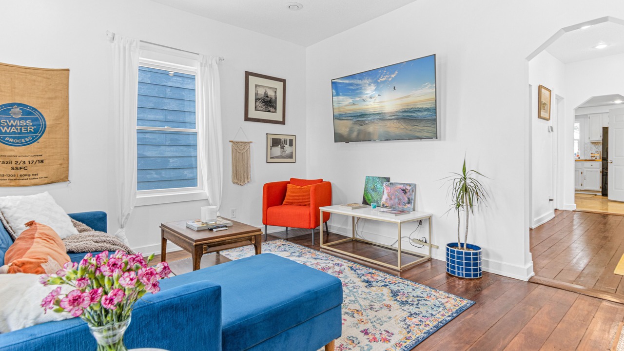 Photo of Livingroom in North End