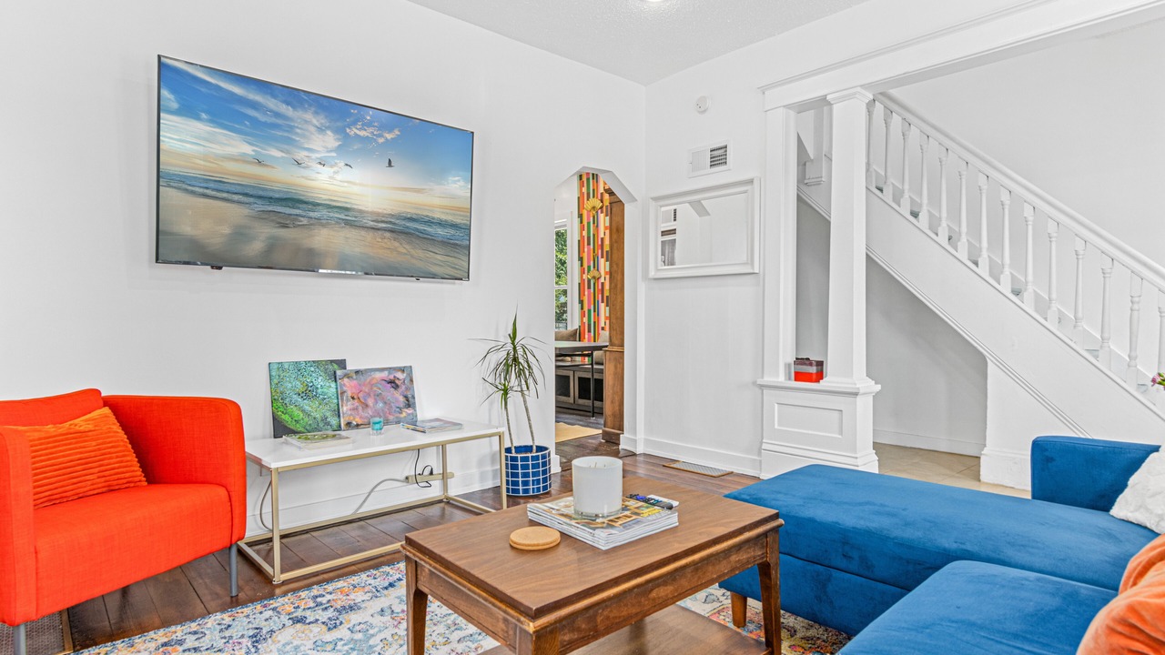 Photo of Livingroom in North End