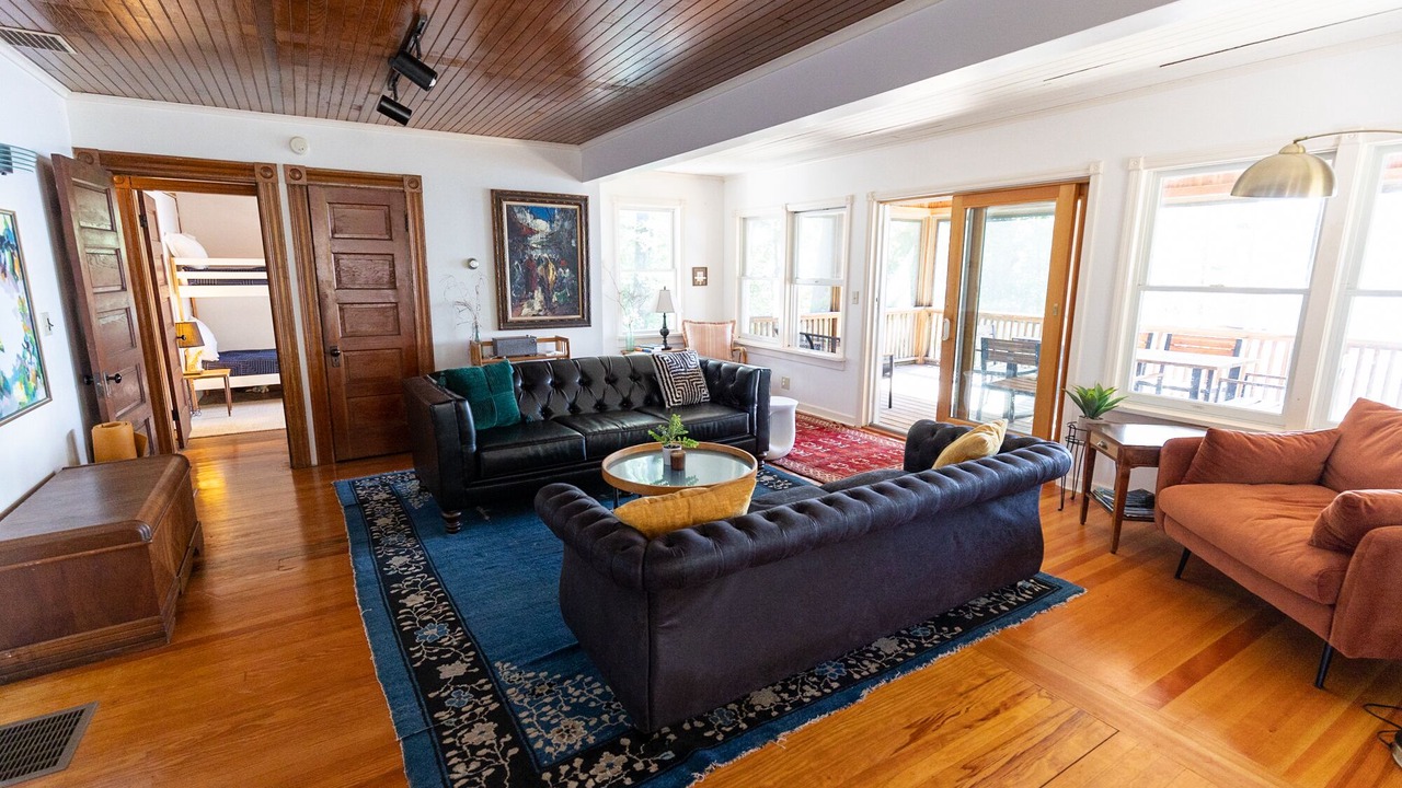 Photo of Livingroom in Westport