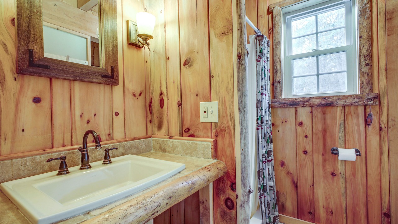 Photo of Bathroom in Gloversville