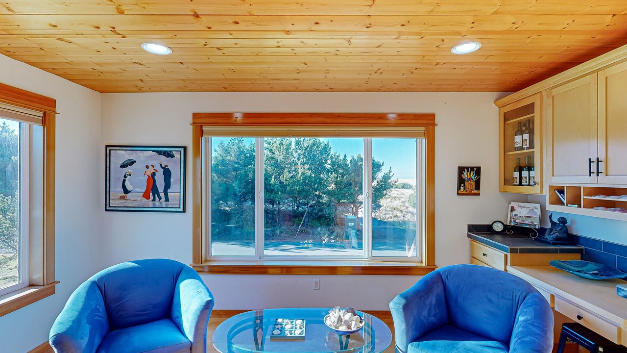 Photo of Livingroom in Warrenton