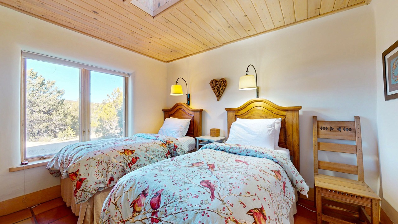 Photo of Bedroom in Valdez