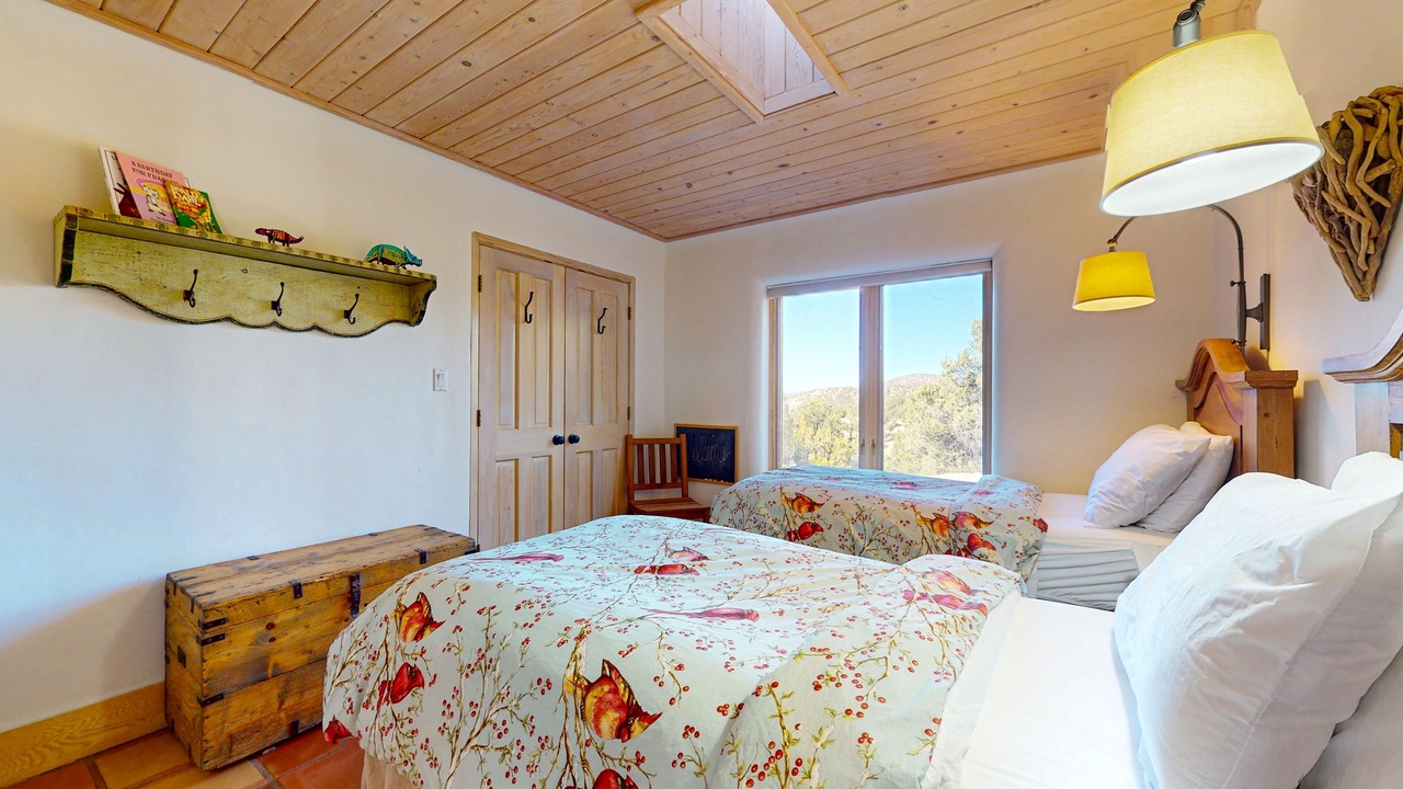 Photo of Bedroom in Valdez