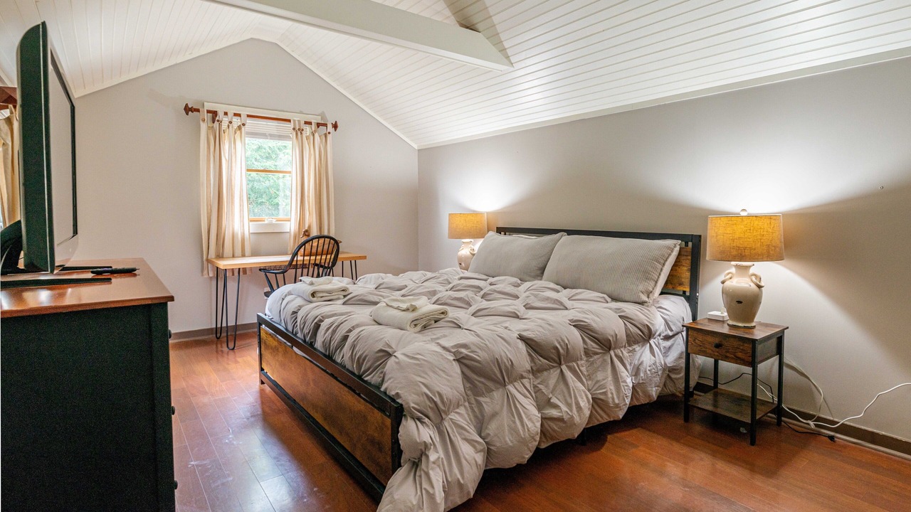 Photo of Bedroom in East Haven  Rutland County