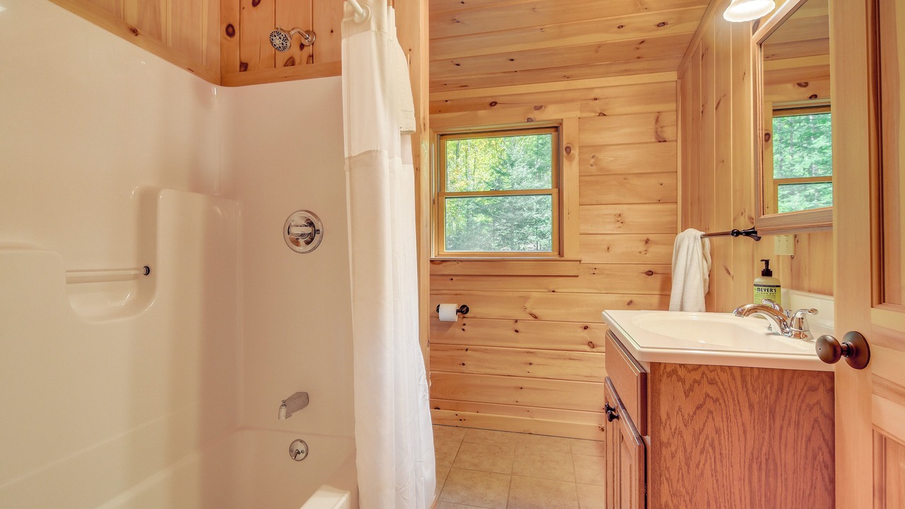Photo of Bathroom in Franconia